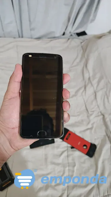 Celulares Motorola y moto mods Pilar - imagen 5