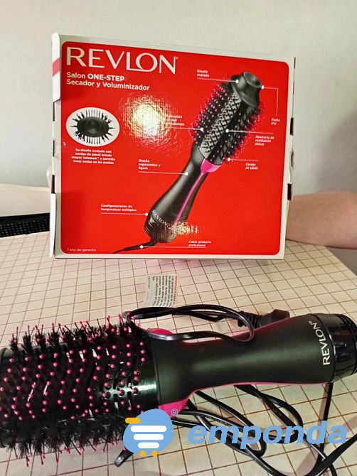 Sepillo alisador y secador REVLON original Ramos Mejía - imagen 1