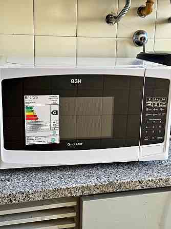 Microonda BGH Martínez