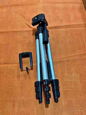 Cámara trípode ajustable de 3 vías y teléfono celular Monserrat