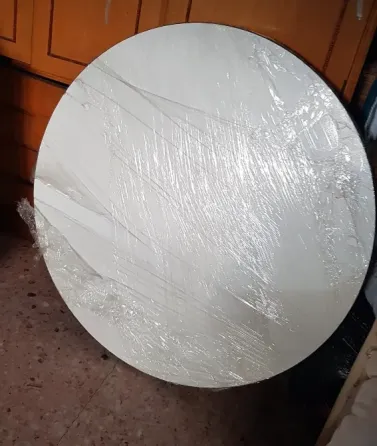 Mesa redonda de melamina, 1 metro de diámetro, patas de caño Villa Crespo