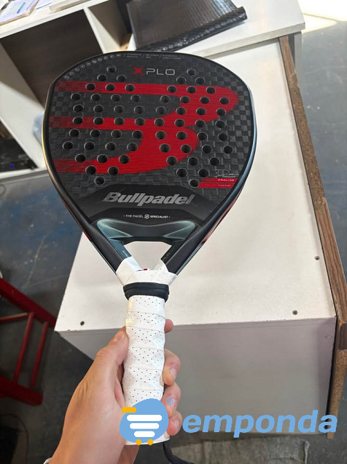 Paleta de Padel Bullpadel Xplo de Martín Di Nenno 2025 Lanús - imagen 2