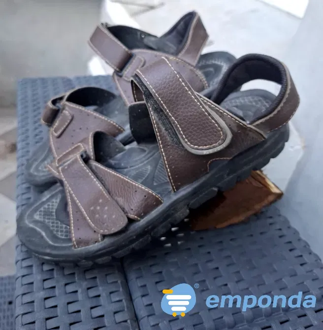 Sandalia Playera Hombre de Cuero abrojo ajustable Colegiales - imagen 2