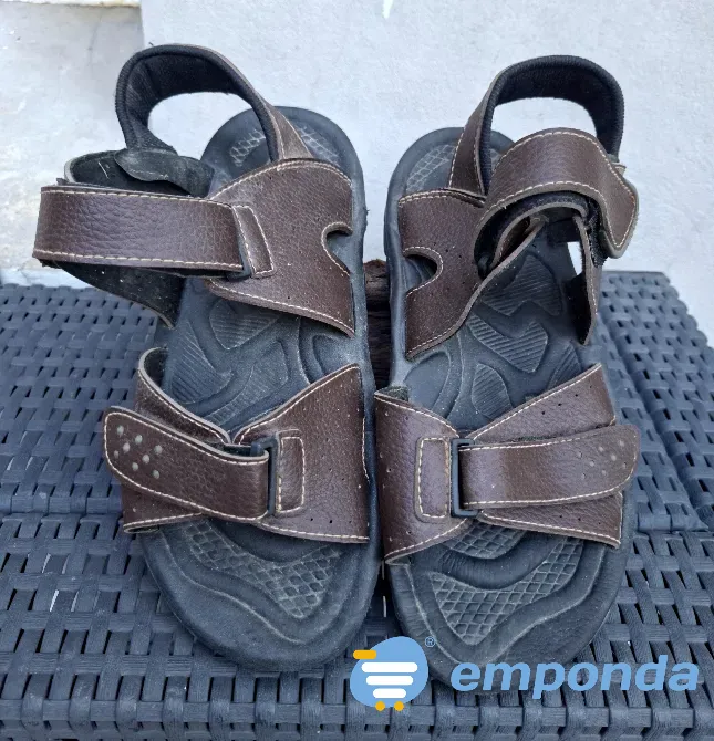 Sandalia Playera Hombre de Cuero abrojo ajustable Colegiales - imagen 1