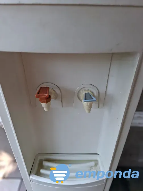 Dispenser de frío y calor Colegiales - imagen 2