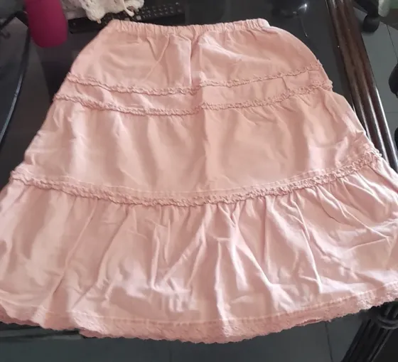 Pollera rosa Lanús Este