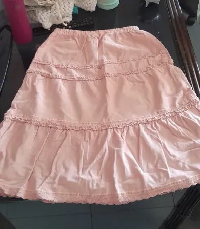 Pollera rosa Lanús Este