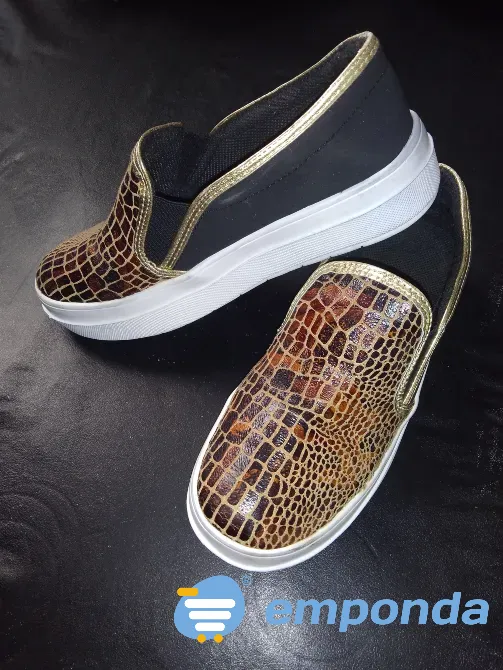 Panchas, chatitas de Mujer. Hermosas Floresta - imagen 2