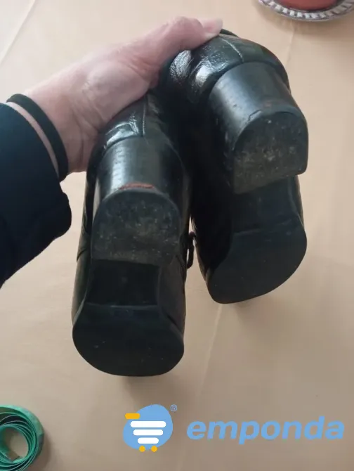 Botitas con cordon y taco Floresta - imagen 5