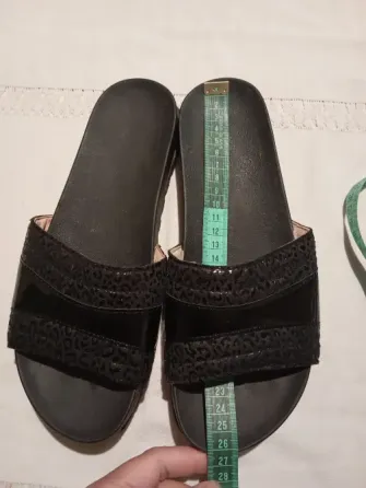 Sandalias bajas de tira ancha Floresta