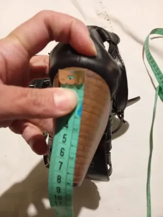 Sandalias acordonadas con taco, de cuero Floresta