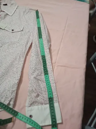 Camisa floreada de hombre. IMPECABLE Floresta