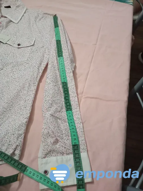 Camisa floreada de hombre. IMPECABLE Floresta - imagen 5