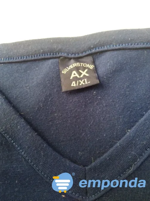 Remera azul escote en V. Unisex Floresta - imagen 3