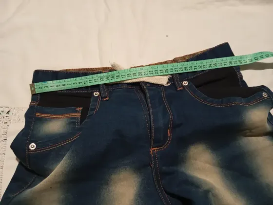 Short de jean elastizado, combinado para hombre. Impecable Floresta