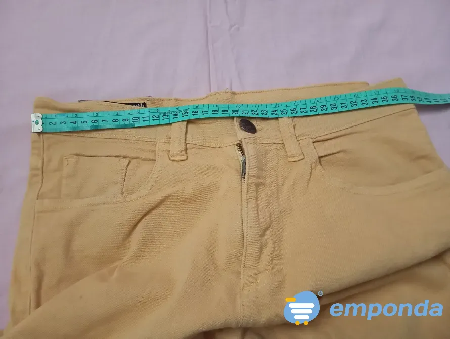 Pantalon, jean color mostaza. Semi elastizado. IMPECABLE Floresta - imagen 3