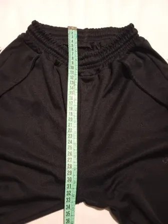 Pantalon deportivo negro Floresta