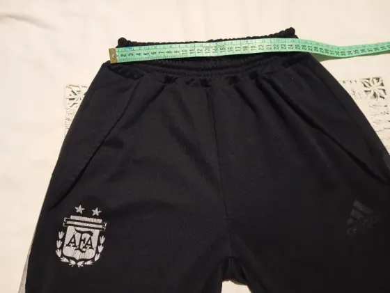 Pantalon deportivo negro Floresta