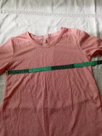 Remera manga larga, con brillos (Nueva s/etiq) Floresta