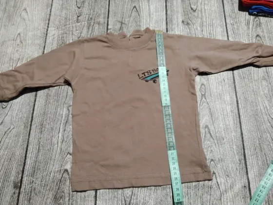 Media polera de bebe, para 24 meses. NUEVA Floresta