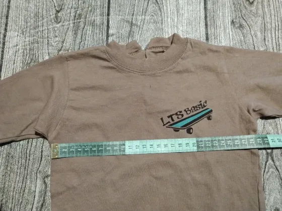 Media polera de bebe, para 24 meses. NUEVA Floresta