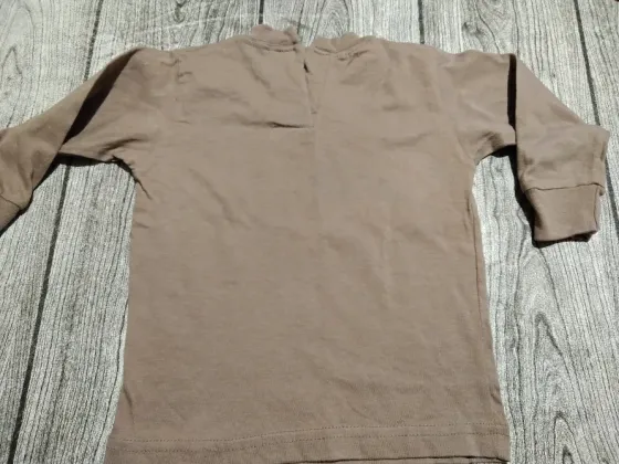 Media polera de bebe, para 24 meses. NUEVA Floresta