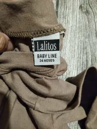 Media polera de bebe, para 24 meses. NUEVA Floresta