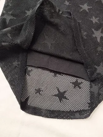 Remera super canchera de nena, estampa estrellas. IMPECABLE Floresta