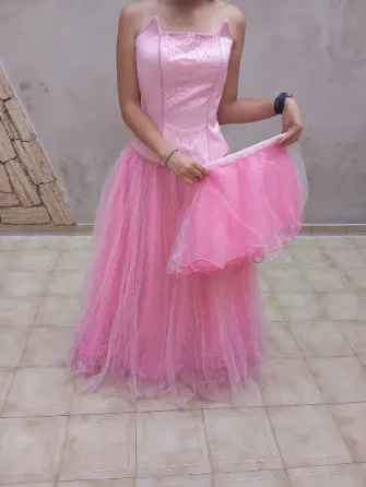 Vestido de Quince, tres piezas. Faldas y corset Floresta