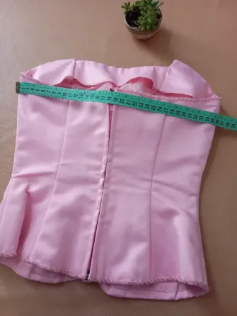 Vestido de Quince, tres piezas. Faldas y corset Floresta