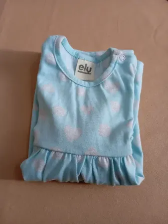 Vestido de bebe. 12 meses. IMPECABLE Floresta