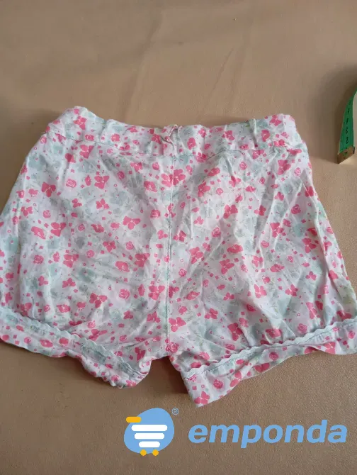 Short de bebe. IMPECABLE Floresta - imagen 3