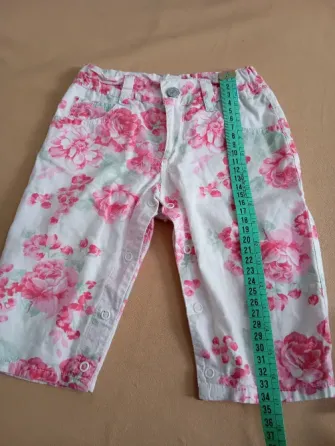 Pantalon pañalero de nena. IMPECABLE Floresta