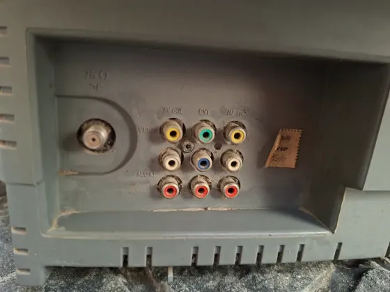 Televisor Philips Stereo 21 pulgadas Colegiales