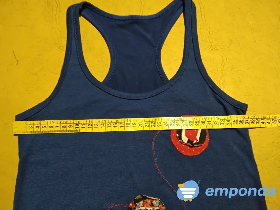 Musculosa espalda deportiva de Mujer. IMPECABLE Floresta - imagen 2