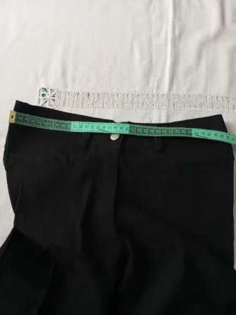 Pantalon cargo de gabardina elastizada (Nuevo s/etiq) Floresta