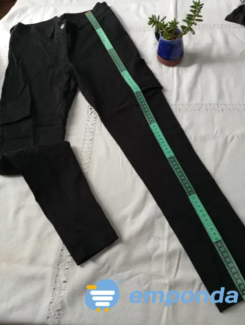 Pantalon cargo de gabardina elastizada (Nuevo s/etiq) Floresta - imagen 1