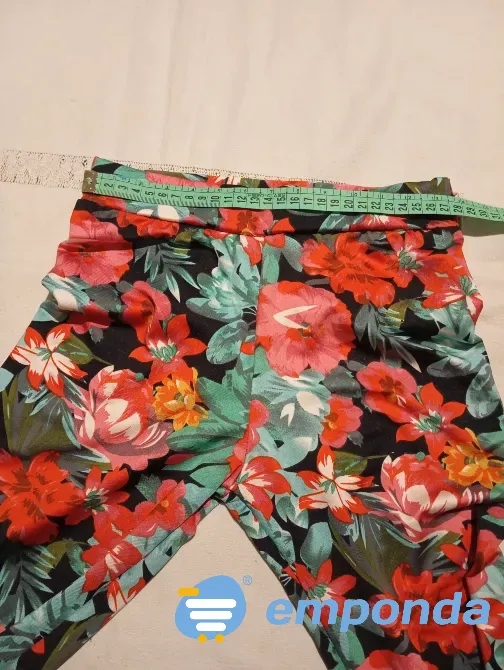 Calza de lycra estampada. Nueva Floresta - imagen 3