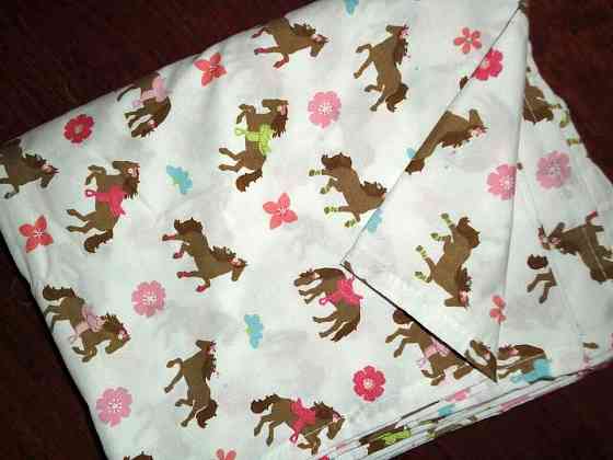 Ropa para cama TWIN marca CIRCO Villa del Parque