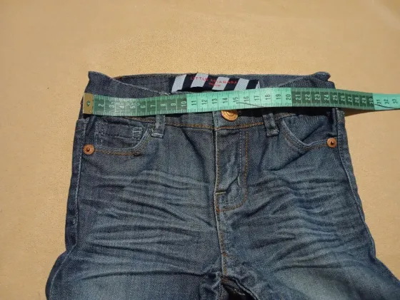 Pantalon pañalero de nena. IMPECABLE Floresta