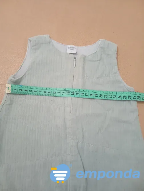 Vestido de bebe “Cheeky”. IMPECABLE Floresta - imagen 2