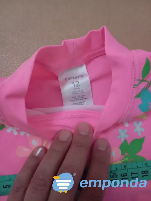 Remera tipo natacion de bebe. IMPECABLE Floresta - imagen 3