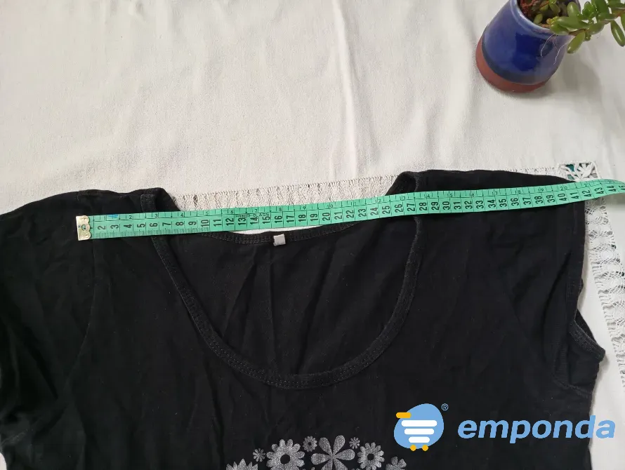 Remera de algodon "Paz". IMPECABLE Floresta - imagen 3