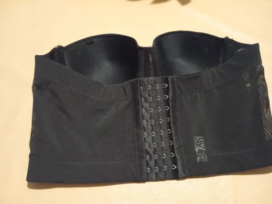 Corset, corpiño armado sin bretel Floresta