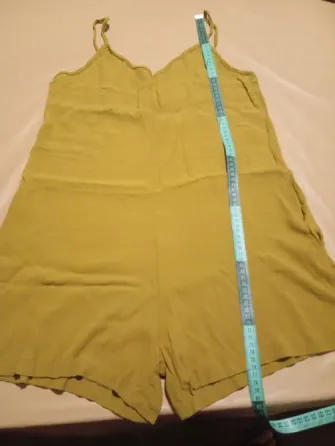 Mono de mujer “Cuesta Blanca”. Impecable Floresta