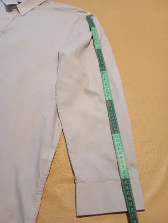 Camisa de hombre muy amplia. IMPECABLE Floresta