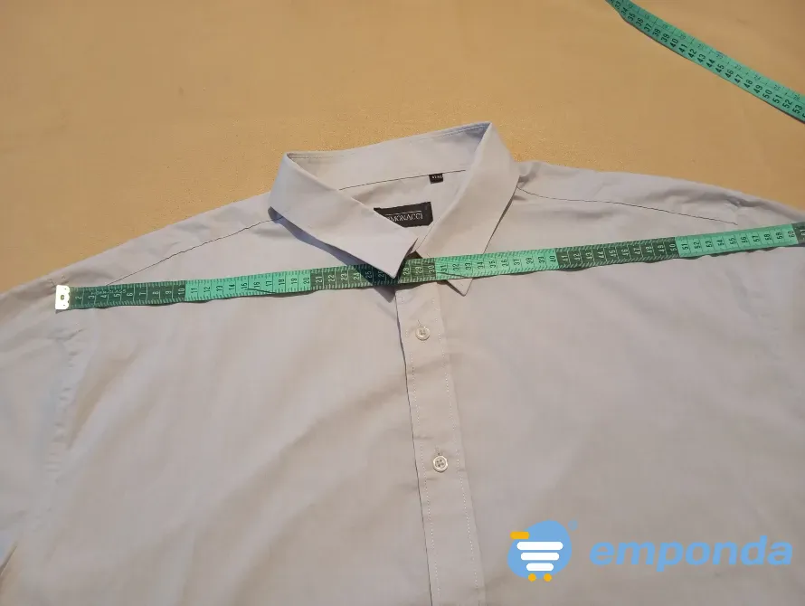 Camisa de hombre muy amplia. IMPECABLE Floresta - imagen 3