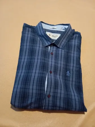 Camisa azul, slim fit Penguin de hombre. IMPECABLE Floresta