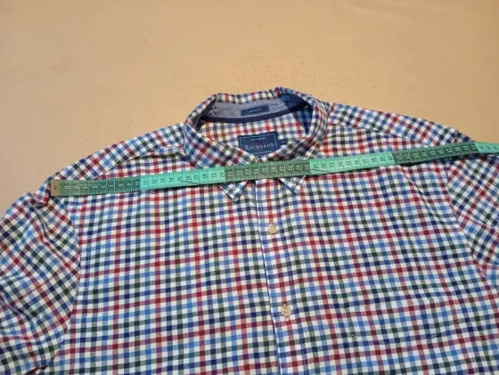 Camisa para hombre Richards. Manga larga. Impecable Floresta