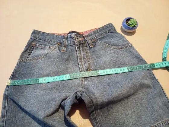 Bermuda Kevingston, talle 14. Impecable Floresta